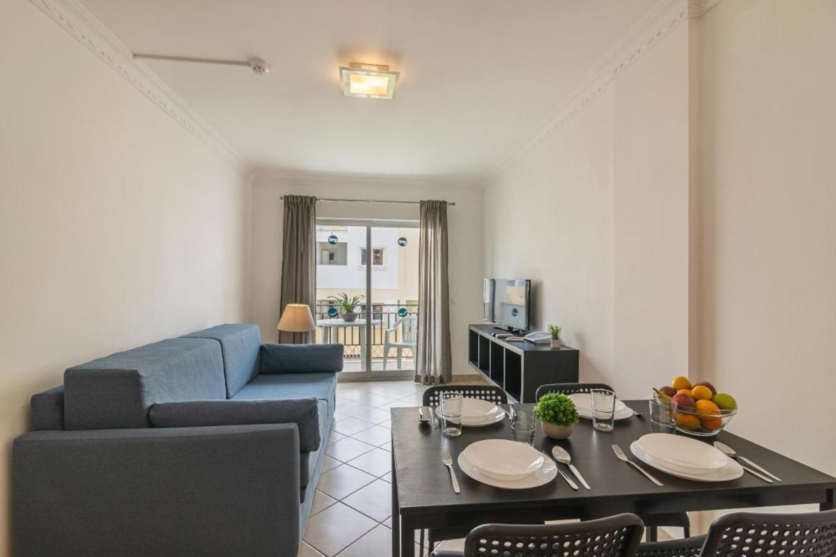 Smy Santa Eulalia Algarve Aparthotel Albufeira Bagian luar foto